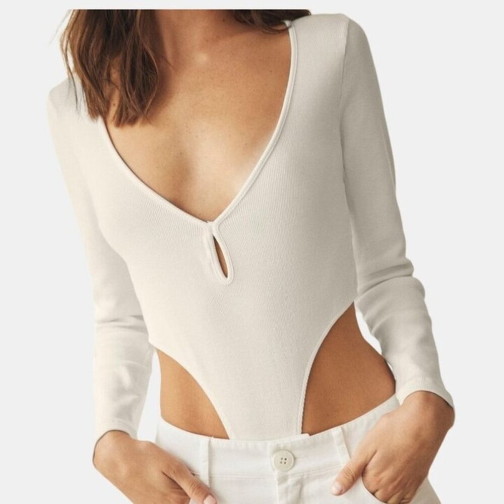 ALOHAS Glace Long Sleeve Cotton Bodysuit - Ecru - Size Medium